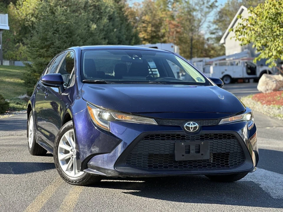 2022 Toyota Corolla 12th Gen - Image 2 of 12
