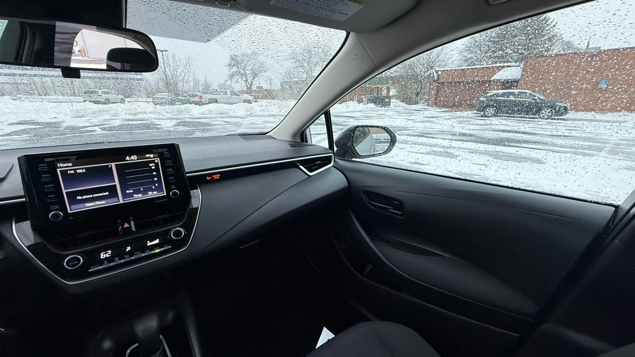 2022 Toyota Corolla 12th Gen - Image 18 of 21