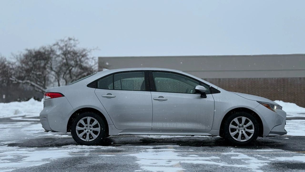 2022 Toyota Corolla 12th Gen - Image 8 of 21