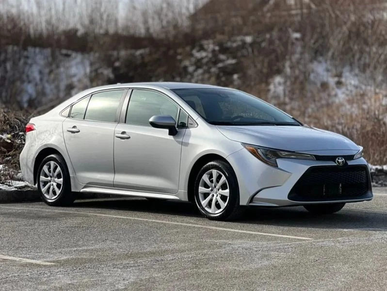 2022 Toyota Corolla 12th Gen - Image 2 of 12