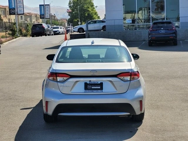 2022 Toyota Corolla 12th Gen - Image 6 of 12