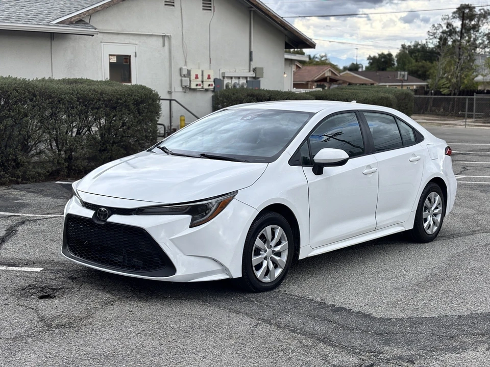 2022 Toyota Corolla 12th Gen - Image 9 of 9