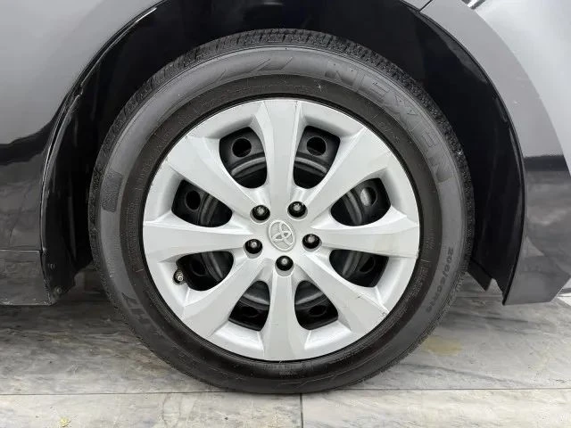 2022 Toyota Corolla 12th Gen - Image 9 of 12