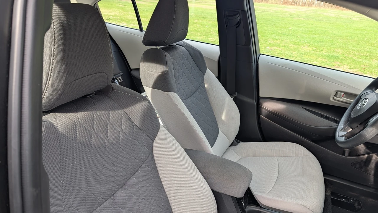 2022 Toyota Corolla 12th Gen - Image 15 of 21
