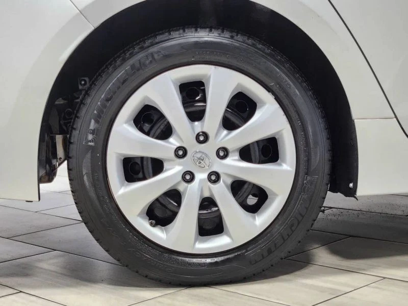2022 Toyota Corolla 12th Gen - Image 8 of 12