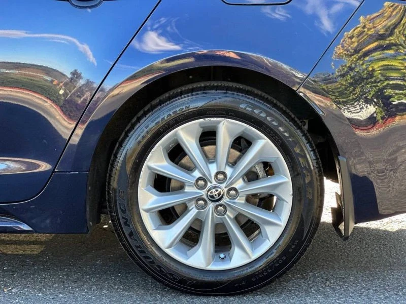 2022 Toyota Corolla 12th Gen - Image 9 of 12