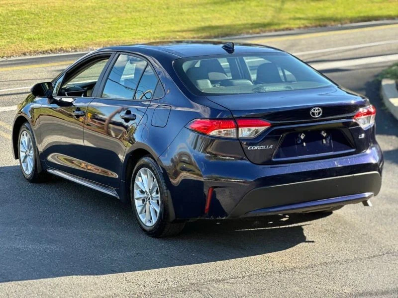 2022 Toyota Corolla 12th Gen - Image 5 of 12