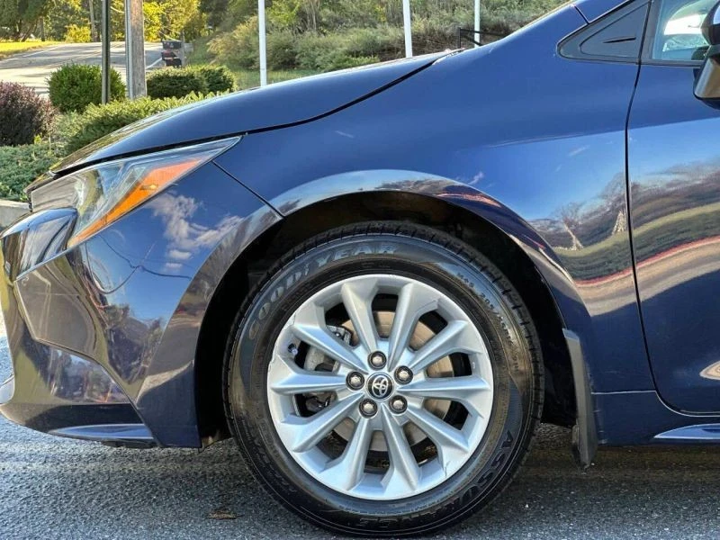 2022 Toyota Corolla 12th Gen - Image 6 of 12