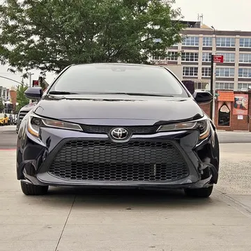 2022 Toyota Corolla LE Plus Sedan 4D