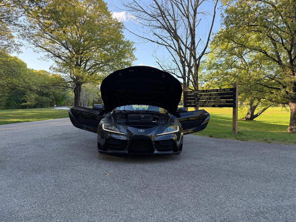 2022 Toyota GR Supra 5th Gen - Image 15 of 31