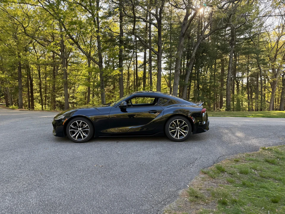 2022 Toyota GR Supra 5th Gen - Image 9 of 31
