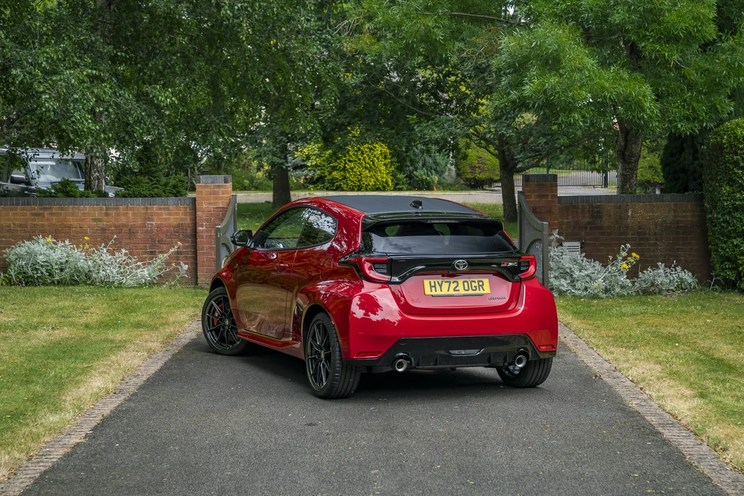 2022 Toyota Yaris - Image 12 of 31