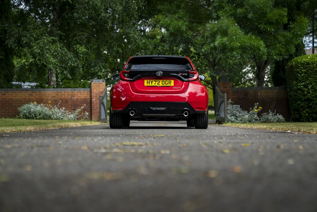 2022 Toyota Yaris - Image 13 of 31