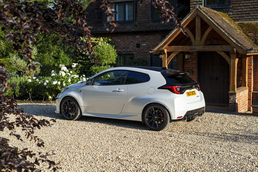 2022 Toyota Yaris - Image 16 of 31