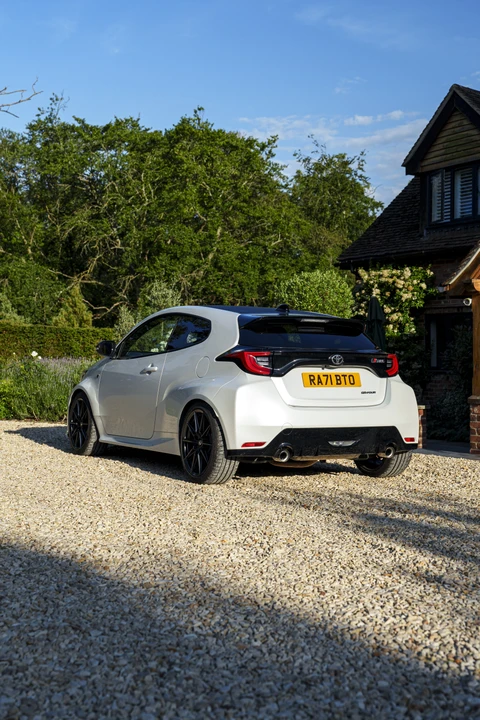 2022 Toyota Yaris - Image 19 of 31