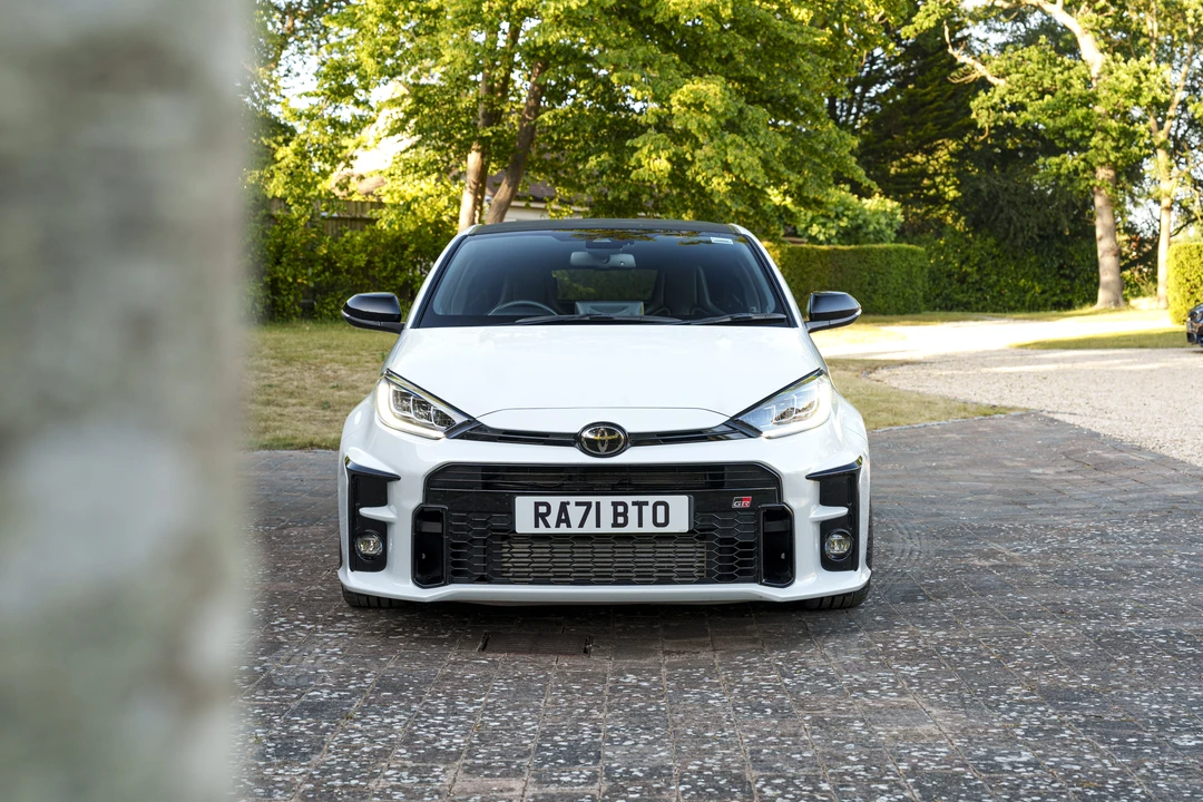 2022 Toyota Yaris - Image 10 of 31