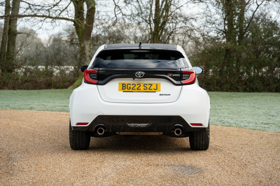2022 Toyota Yaris - Image 14 of 31