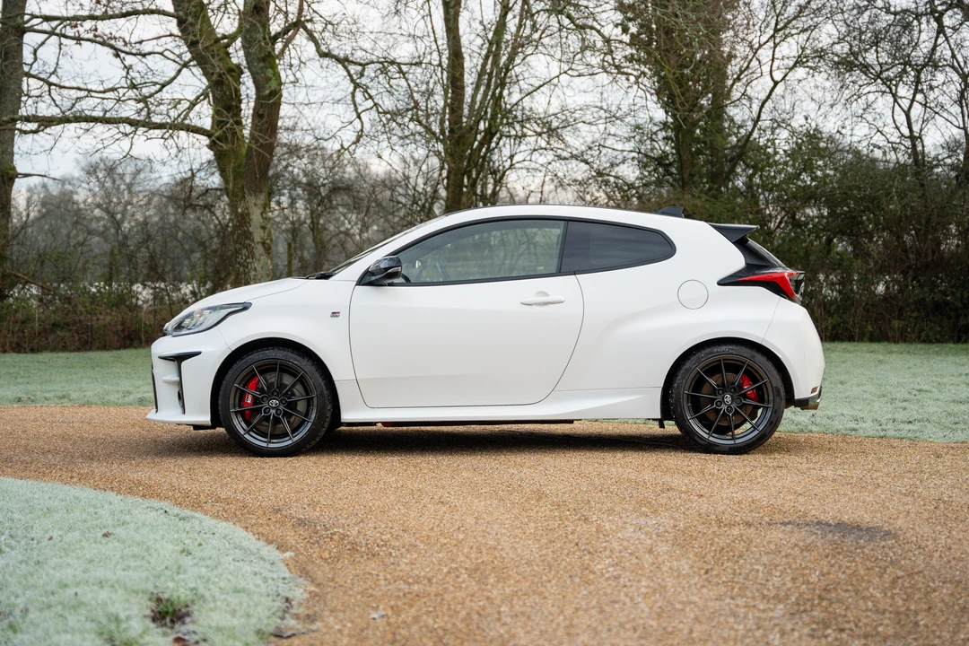2022 Toyota Yaris - Image 4 of 31