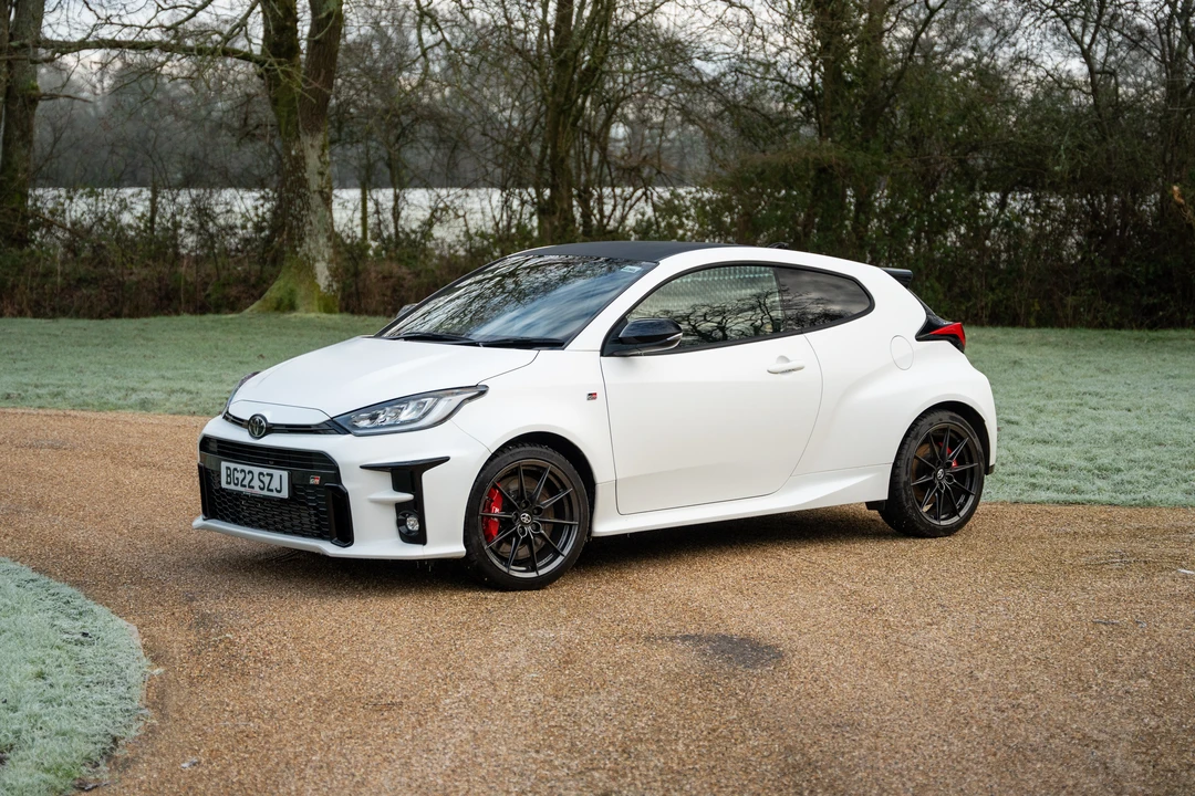 2022 Toyota Yaris - Image 11 of 31