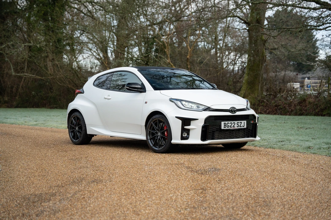 2022 Toyota Yaris - Image 9 of 31