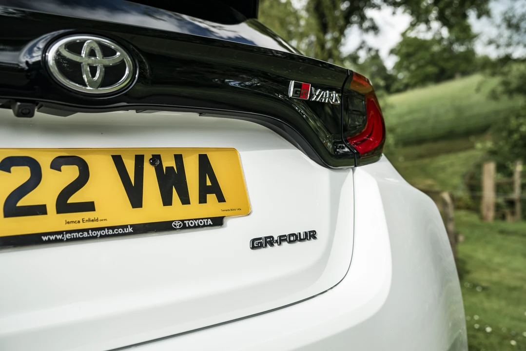 2022 Toyota Yaris - Image 31 of 31