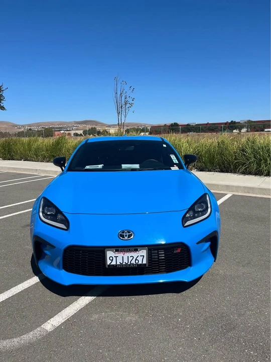 2022 Toyota GR86 2nd Gen - Image 2 of 12