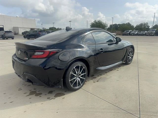 2022 Toyota GR86 2nd Gen - Image 5 of 11