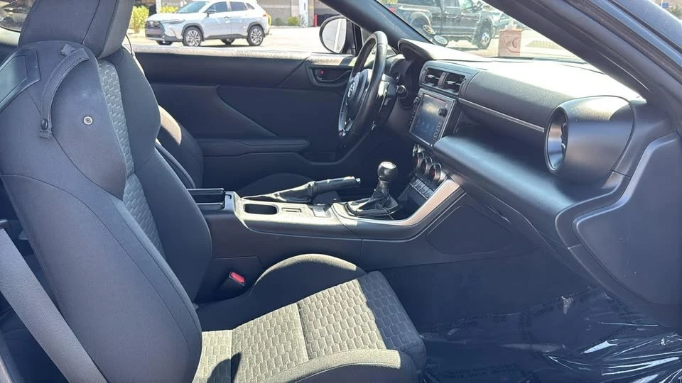 2022 Toyota GR86 2nd Gen - Image 6 of 6