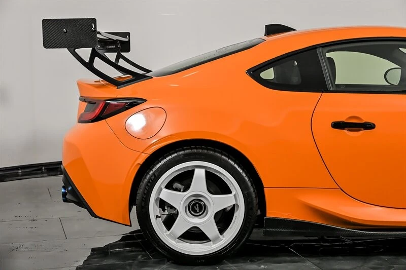 2022 Toyota GR86 2nd Gen - Image 13 of 31