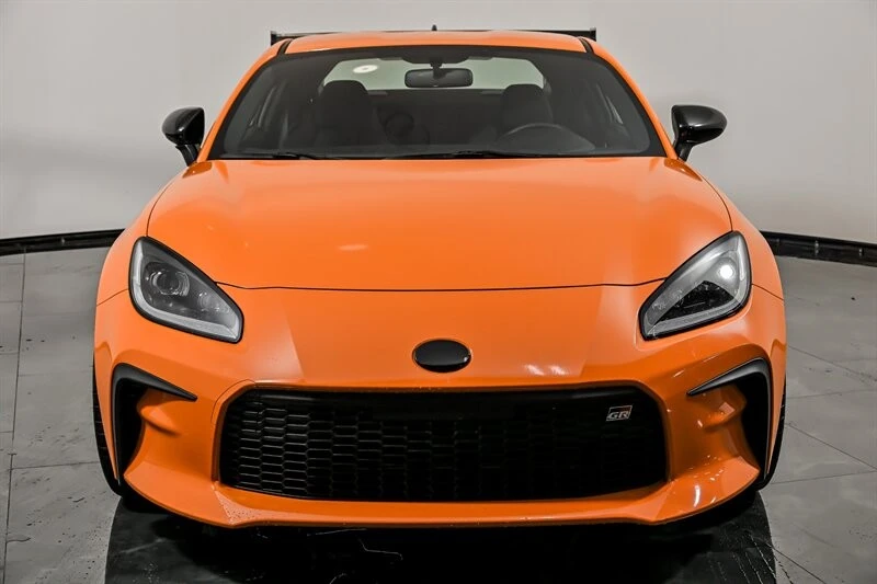 2022 Toyota GR86 2nd Gen - Image 4 of 31