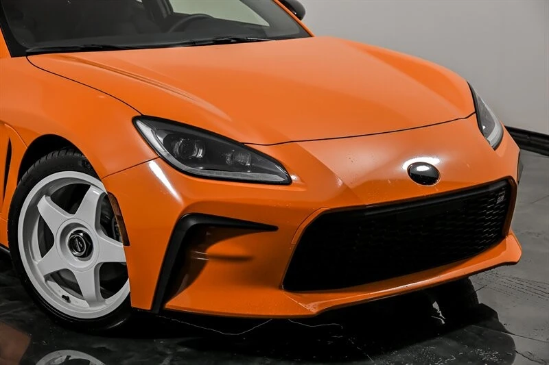 2022 Toyota GR86 2nd Gen - Image 2 of 31