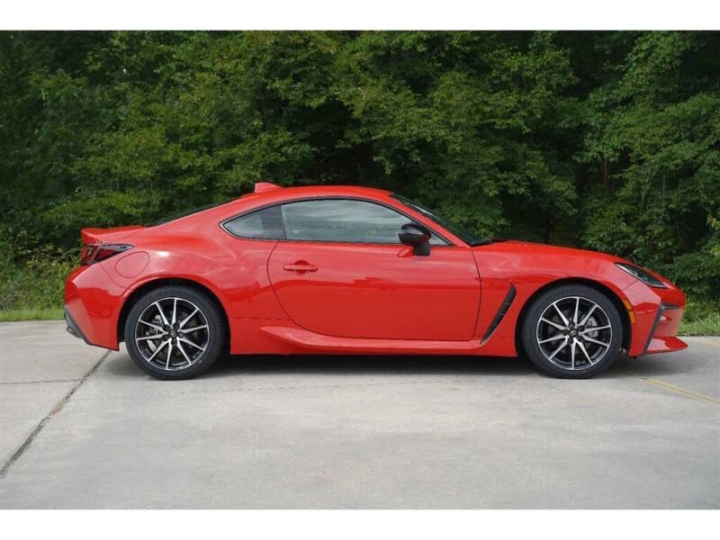 2022 Toyota GR86 2nd Gen - Image 3 of 29