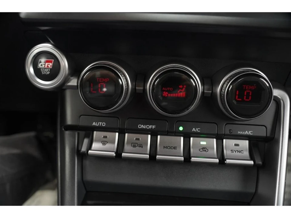 2022 Toyota GR86 2nd Gen - Image 27 of 30