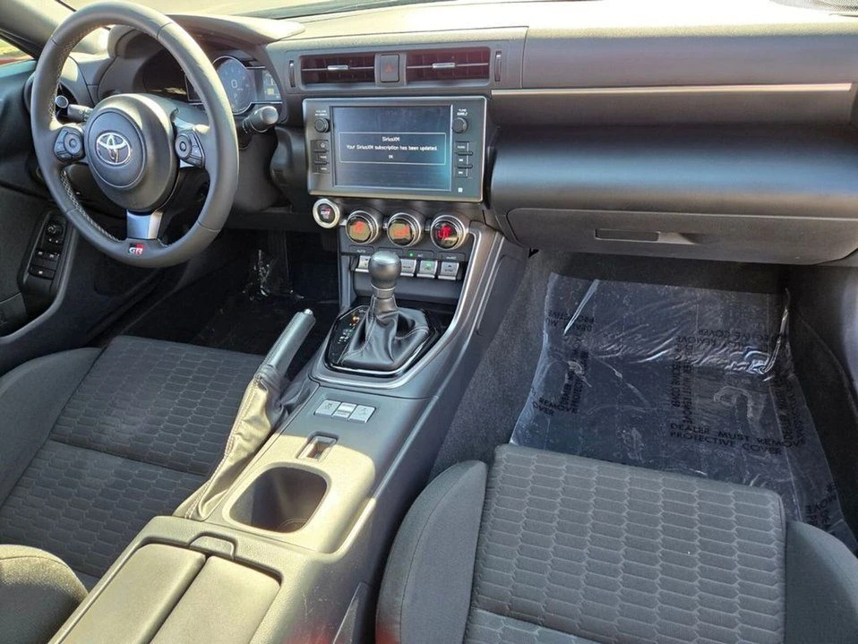2022 Toyota GR86 2nd Gen - Image 15 of 20
