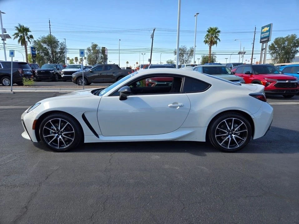 2022 Toyota GR86 2nd Gen - Image 3 of 20
