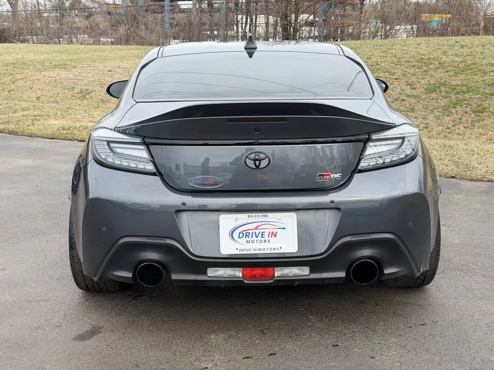 2022 Toyota GR86 2nd Gen - Image 4 of 16