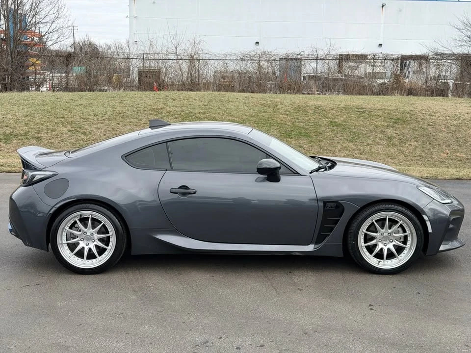 2022 Toyota GR86 2nd Gen - Image 6 of 16