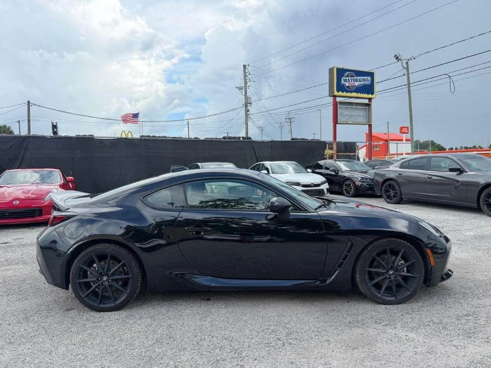 2022 Toyota GR86 2nd Gen - Image 4 of 16