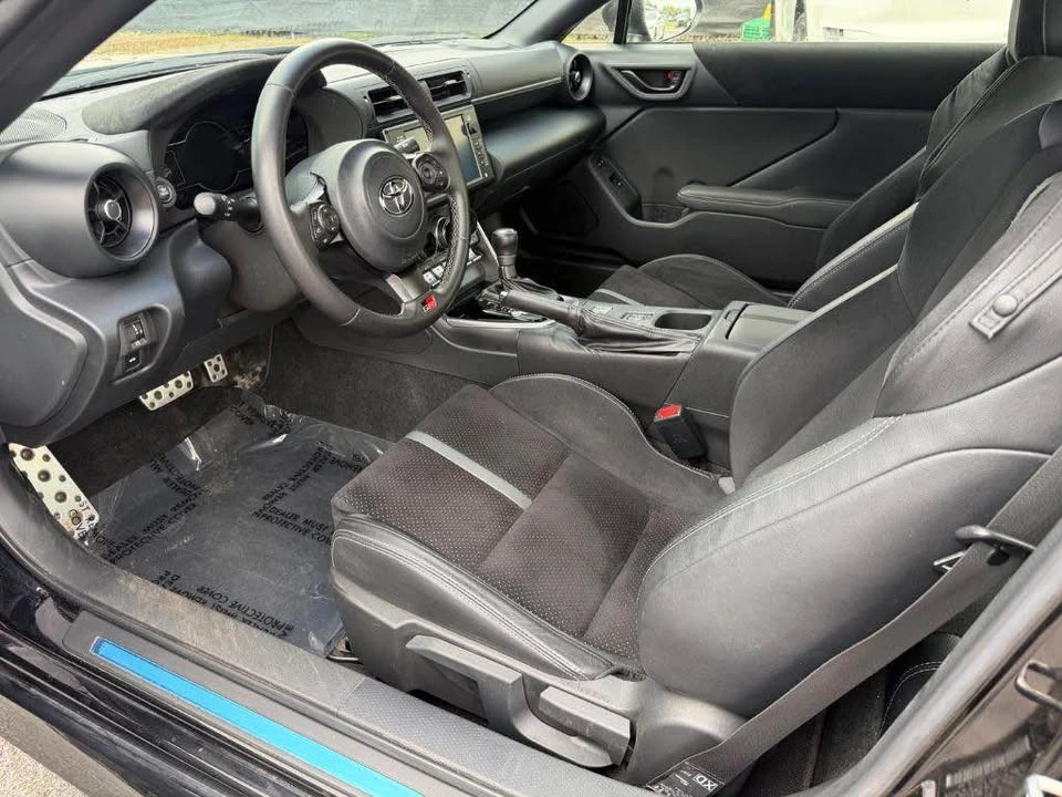 2022 Toyota GR86 2nd Gen - Image 8 of 16