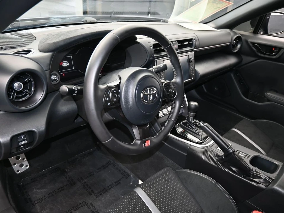 2022 Toyota GR86 2nd Gen - Image 10 of 12