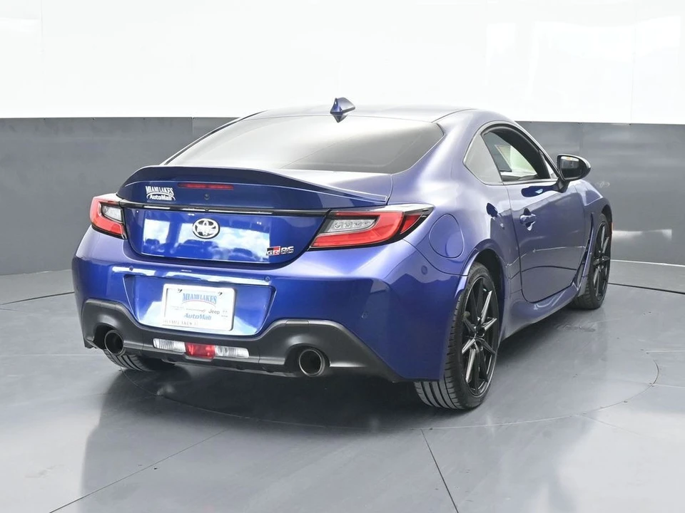 2022 Toyota GR86 2nd Gen - Image 5 of 12