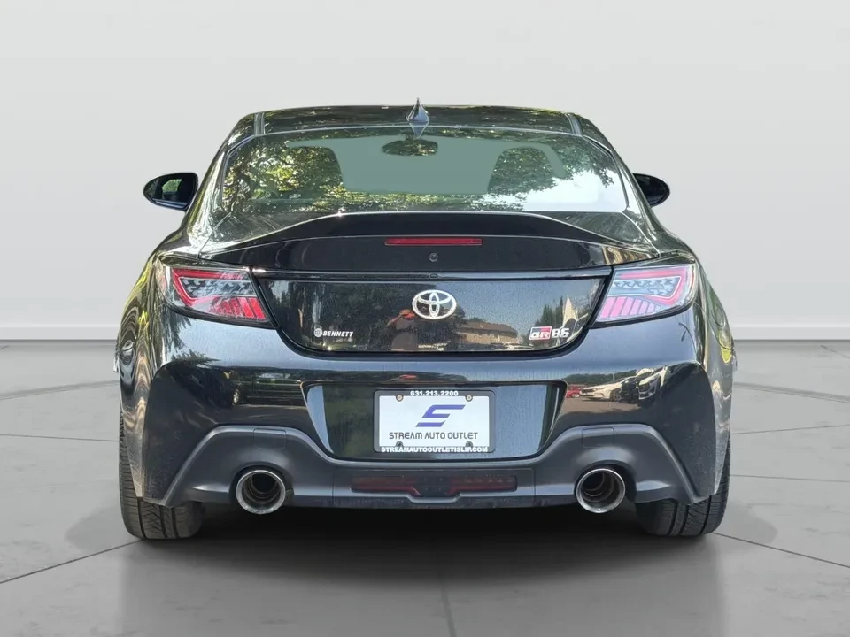 2022 Toyota GR86 2nd Gen - Image 3 of 20