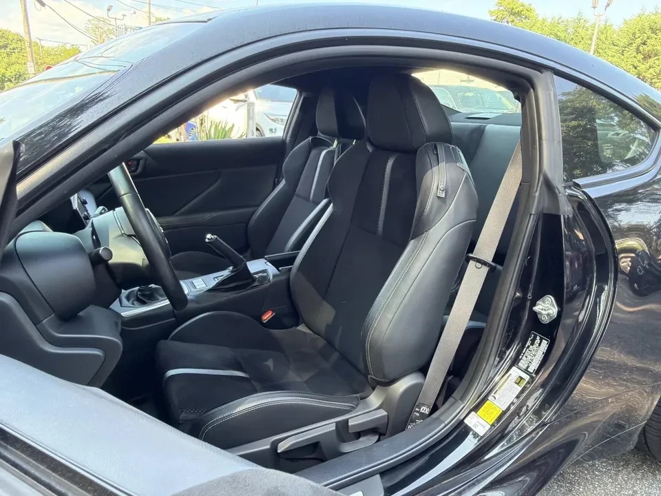 2022 Toyota GR86 2nd Gen - Image 10 of 20