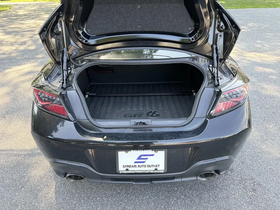 2022 Toyota GR86 2nd Gen - Image 4 of 20