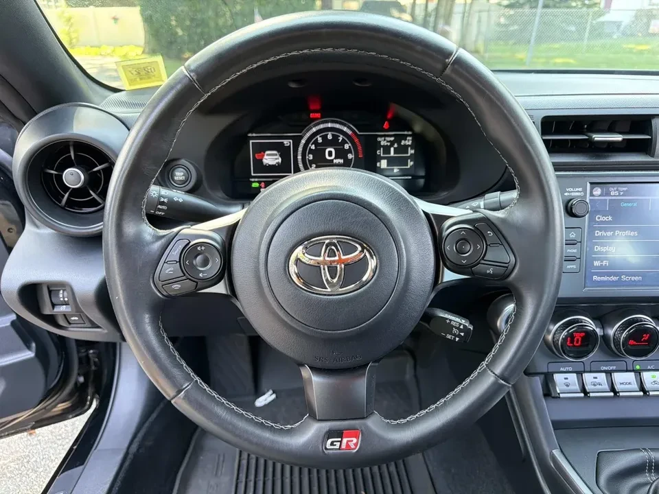 2022 Toyota GR86 2nd Gen - Image 12 of 20
