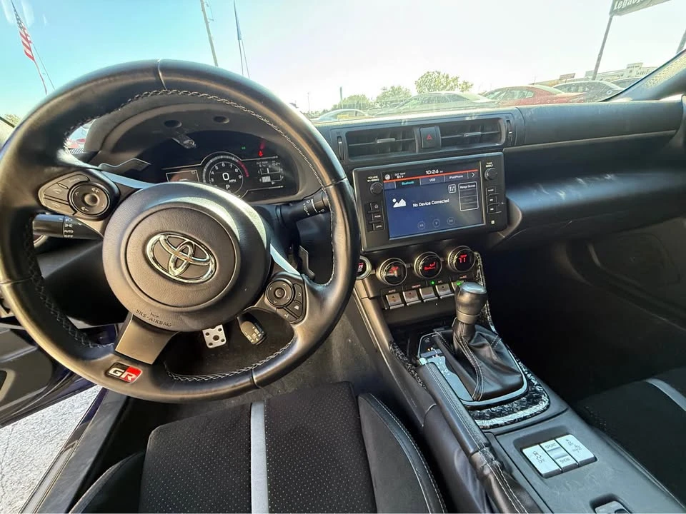 2022 Toyota GR86 2nd Gen - Image 7 of 8