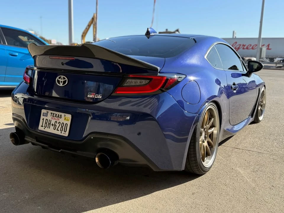 2022 Toyota GR86 2nd Gen - Image 4 of 8