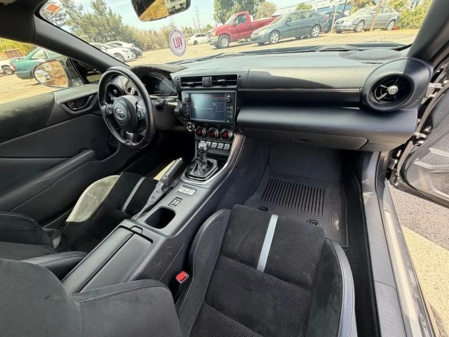 2022 Toyota GR86 2nd Gen - Image 13 of 17