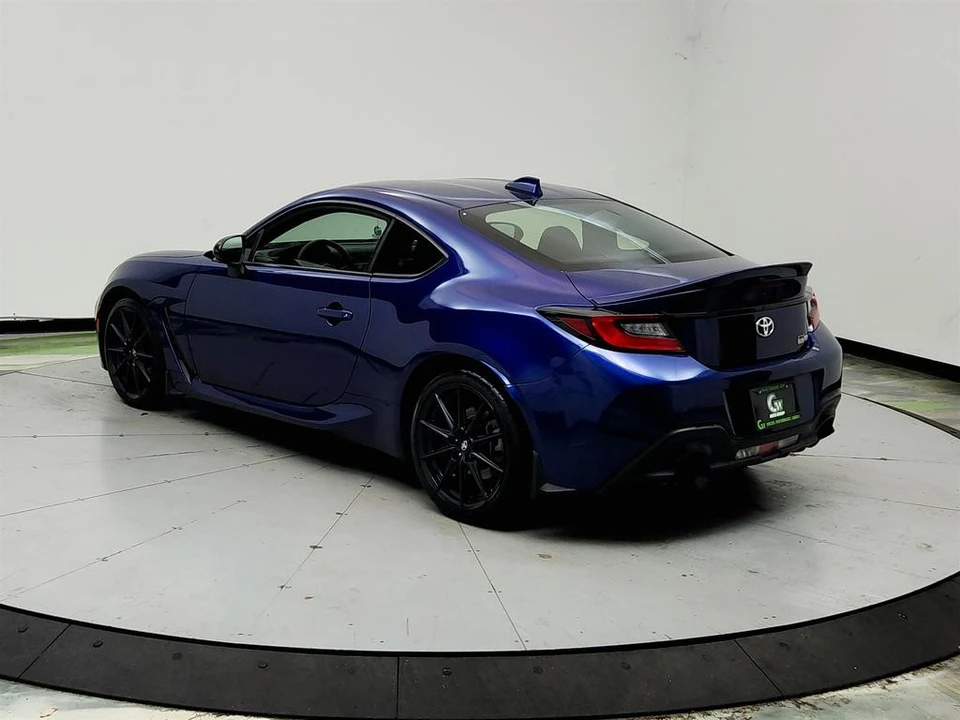 2022 Toyota GR86 2nd Gen - Image 7 of 31