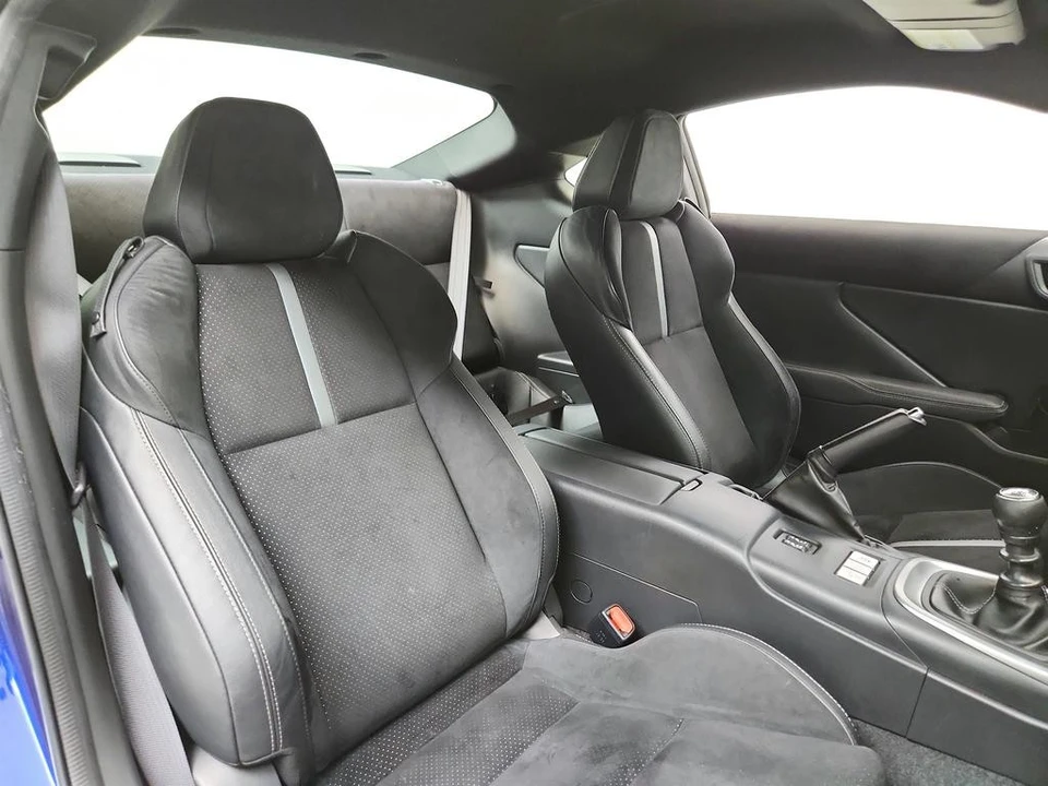 2022 Toyota GR86 2nd Gen - Image 25 of 31